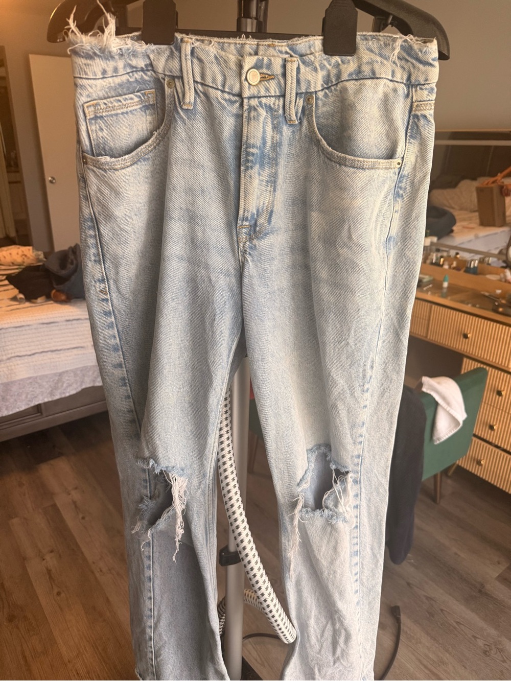 Good American Light Blue Washed Denim Jeans